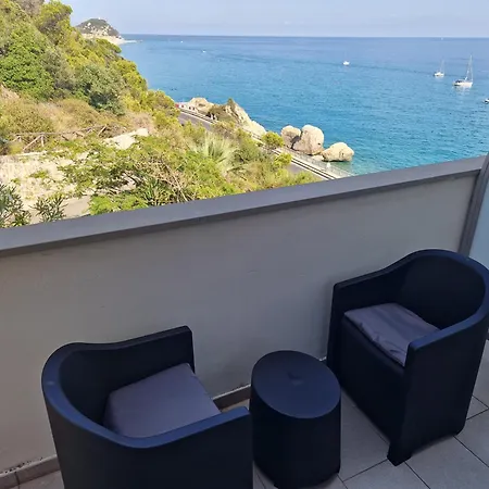 Apartment Affitti Brevi Liguria - La Fiorita *