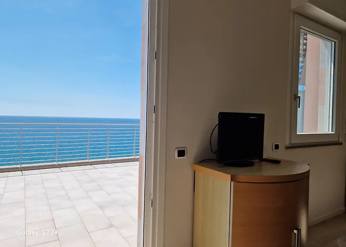 Apartamento La Fiorita Monolocale By Affitti Brevi Liguria *